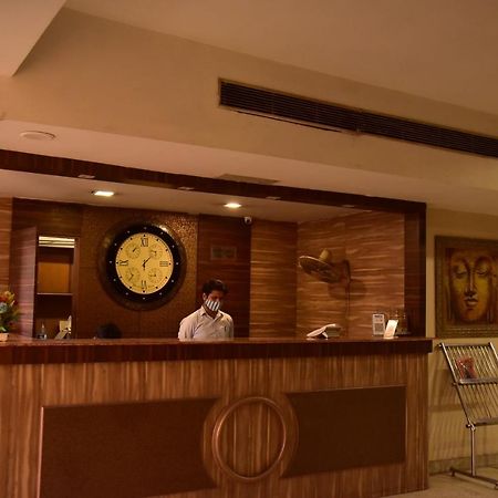 Hotel Sanjog International Amritsar Ngoại thất bức ảnh