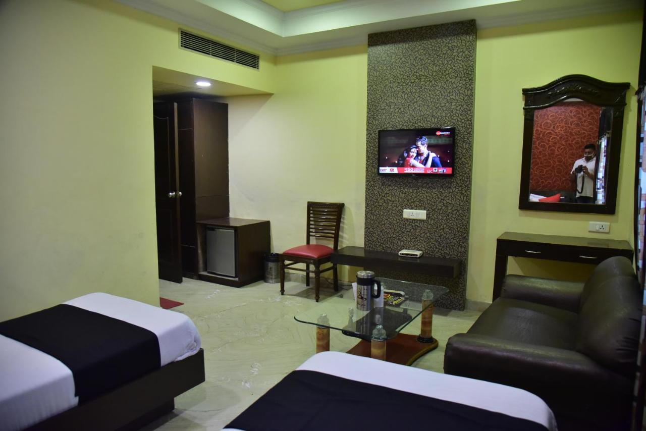 Hotel Sanjog International Amritsar Ngoại thất bức ảnh